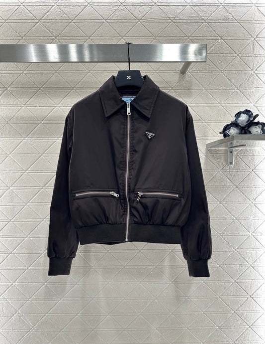 P 25 Zippered padded jacket