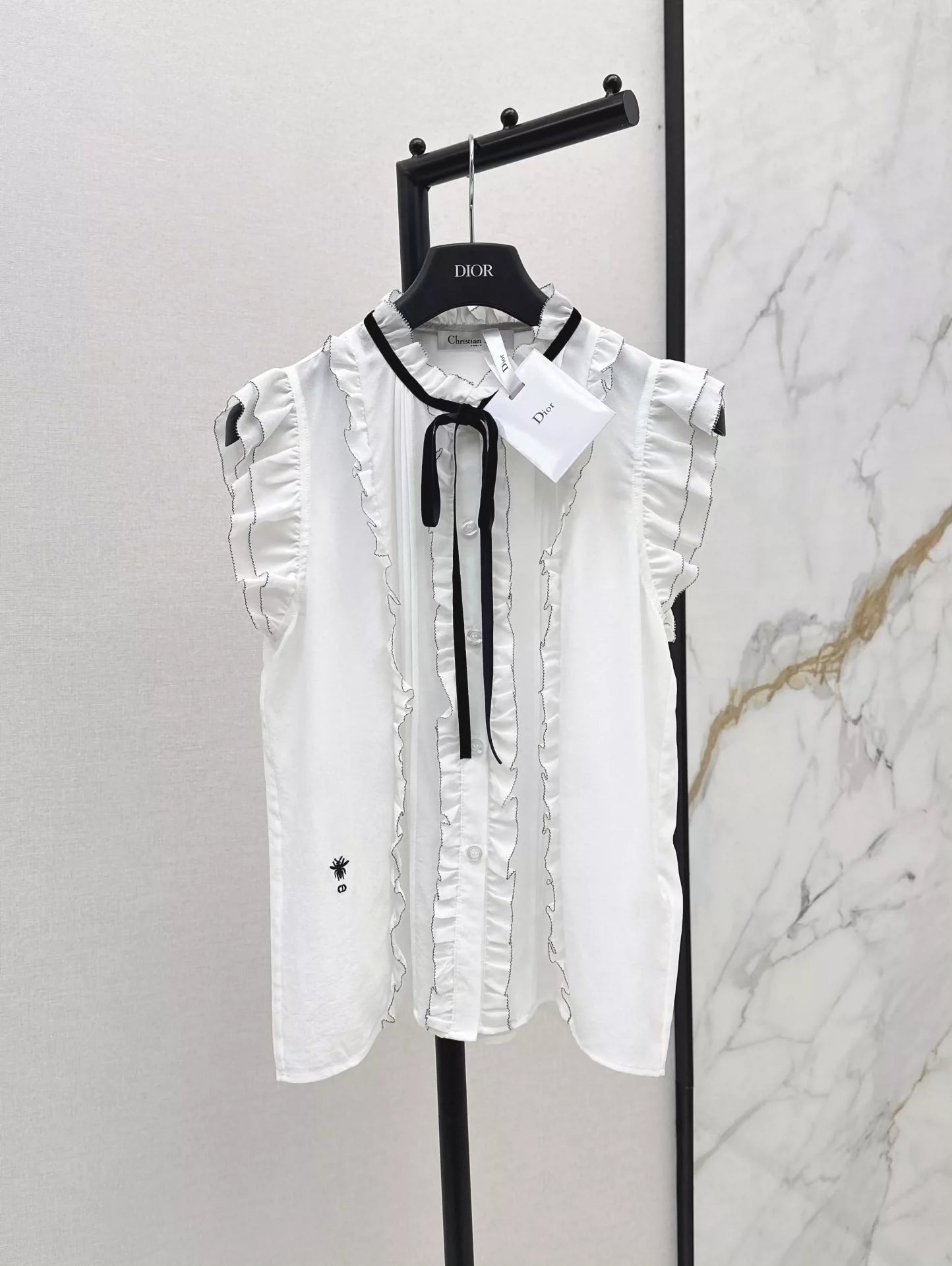 D 25 spring and summer new black velvet tie silk sleeveless shirt