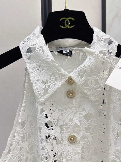 C 25 Spring and Summer New Hollow Pattern Vest Shirt