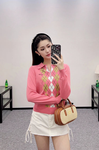 M 25 Lapel diamond knit long-sleeved top.