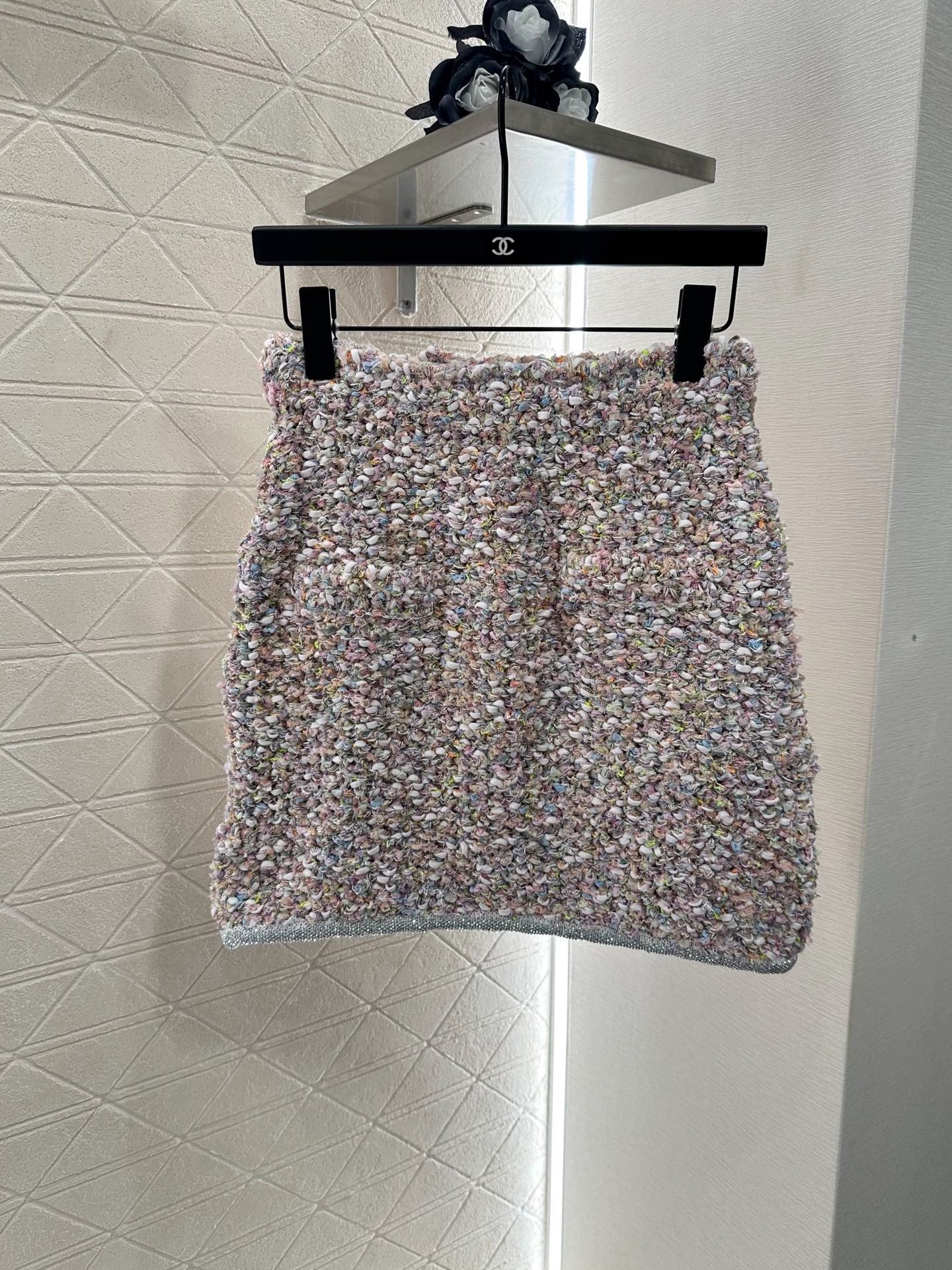 C 25 Knitted tweed cardigan and skirt set
