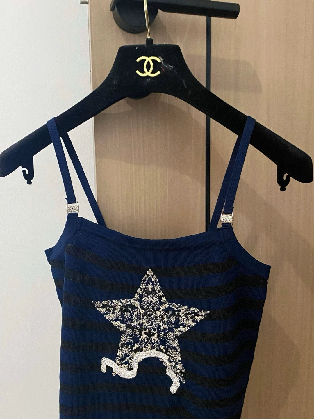 D 25 New Star Embroidery Striped Knit Suspenders