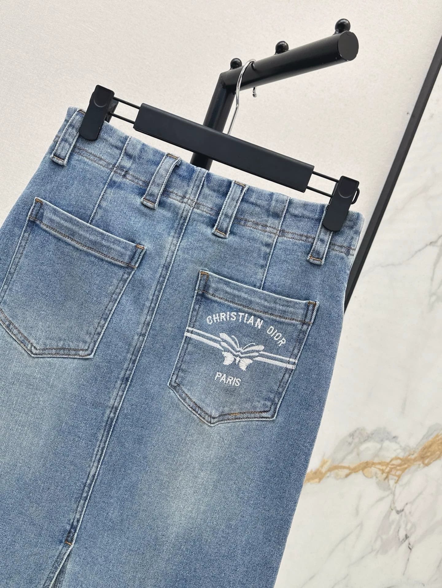 D 25 Spring/Summer Latest Denim Half Skirt (S-XXL)