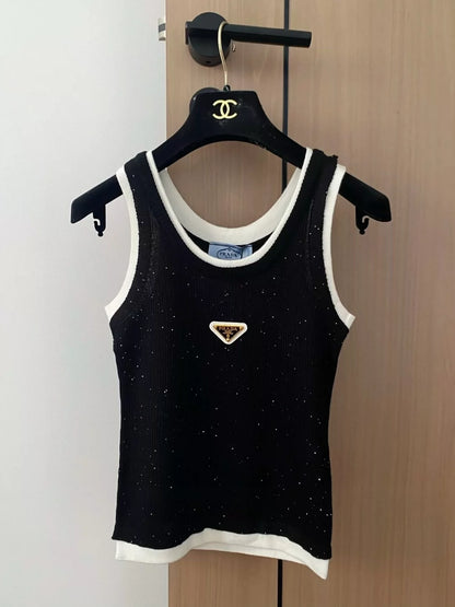 P 25 New color clashing triangle label knitted undershirt
