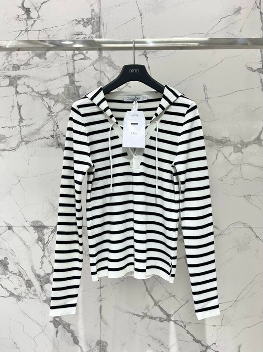 D 25 New Clashing Stripes Lapel Long Sleeve Knit Sweater
