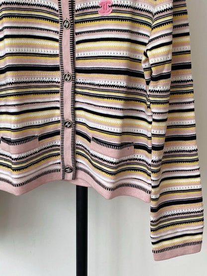 C 25 new striped round neck cardigan
