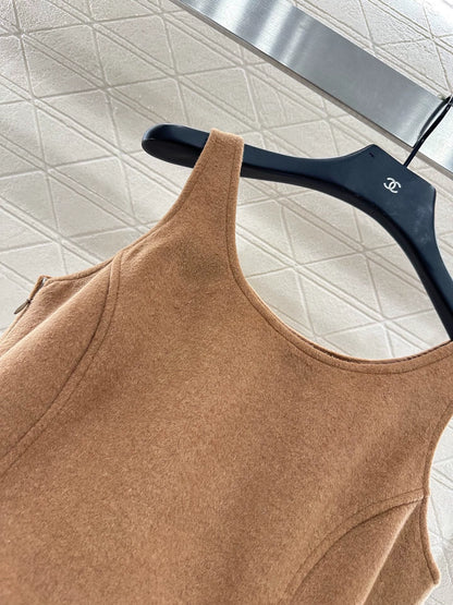 L 25 woolen vest dress