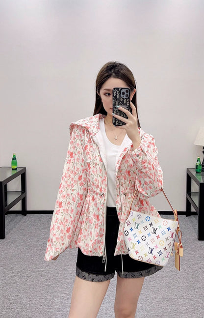 L 25 Hooded Floral Print Jacket