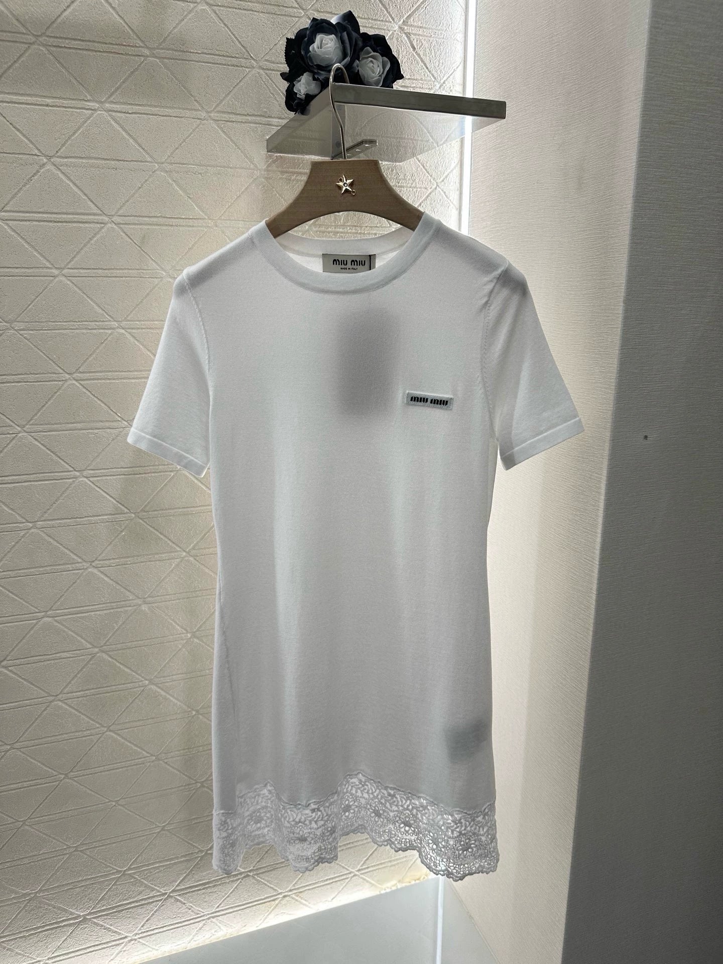 M 25 Lace Lace Short Sleeve Dress