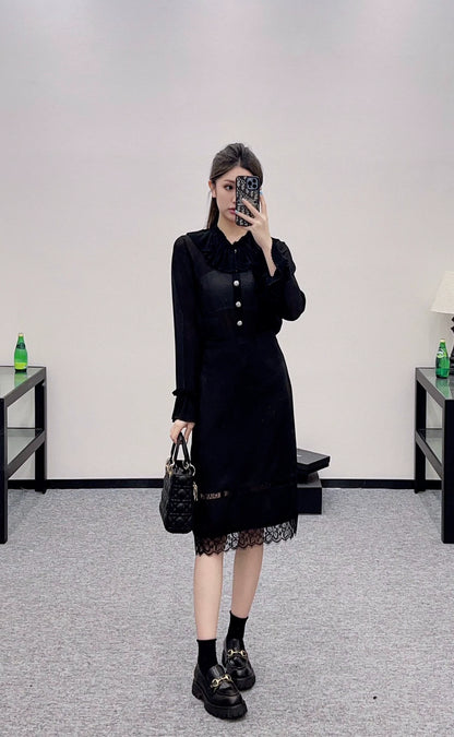 C 25 Lace Embroidered Skirt