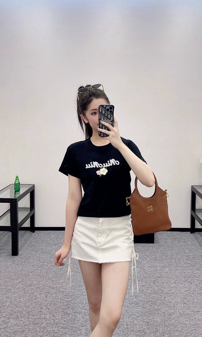 M 25 Floral Beaded Round Neck Short Sleeve T-Shirt