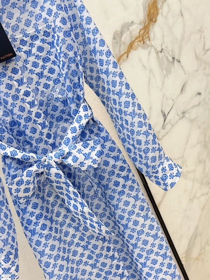 L 25 Spring/Summer New Blue Long Shirt Dresses