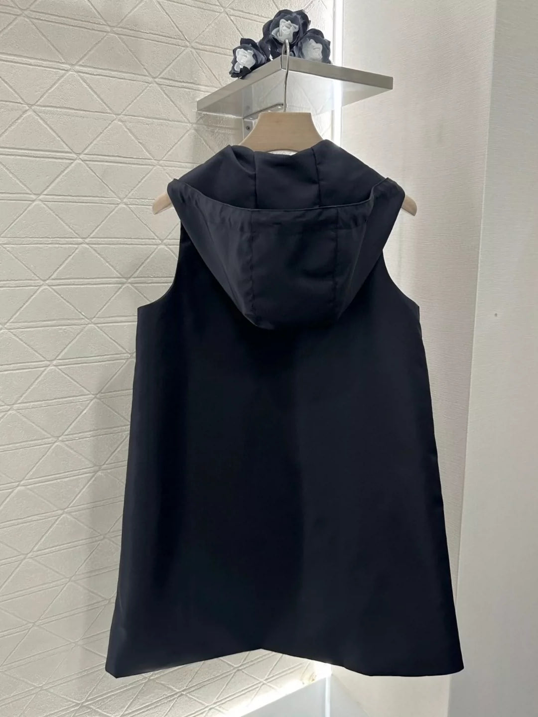p 25 Spring/Summer New Lapel Hooded Tank Dress