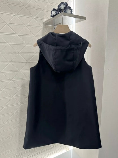 p 25 Spring/Summer New Lapel Hooded Tank Dress