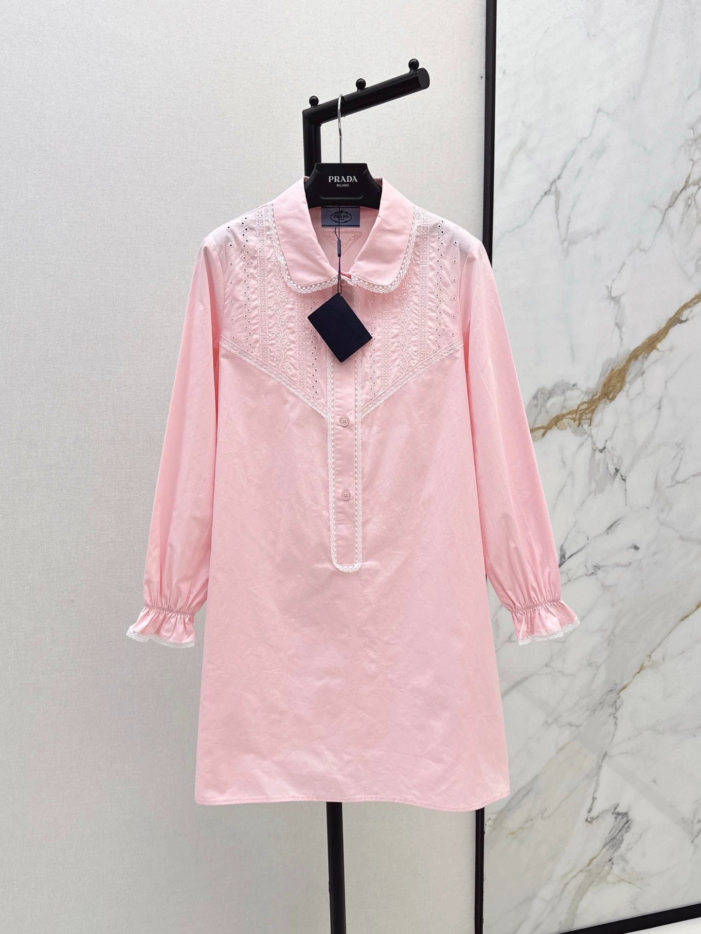 P 25 Spring Summer New Lace Lace Long Sleeve Shirt Style Dresses