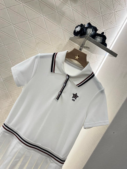 D 25 New Lapel Pleated Dress