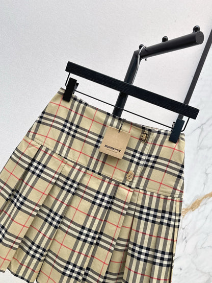 BU 25 Spring/Summer New Retro Short Skirt