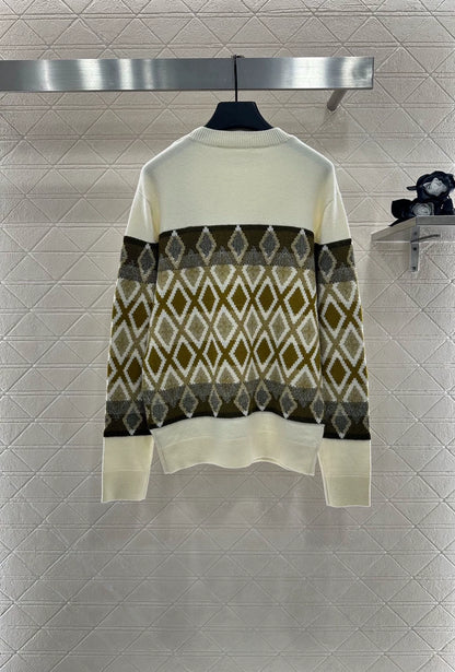 MON 25 Diamond Knit Sweater