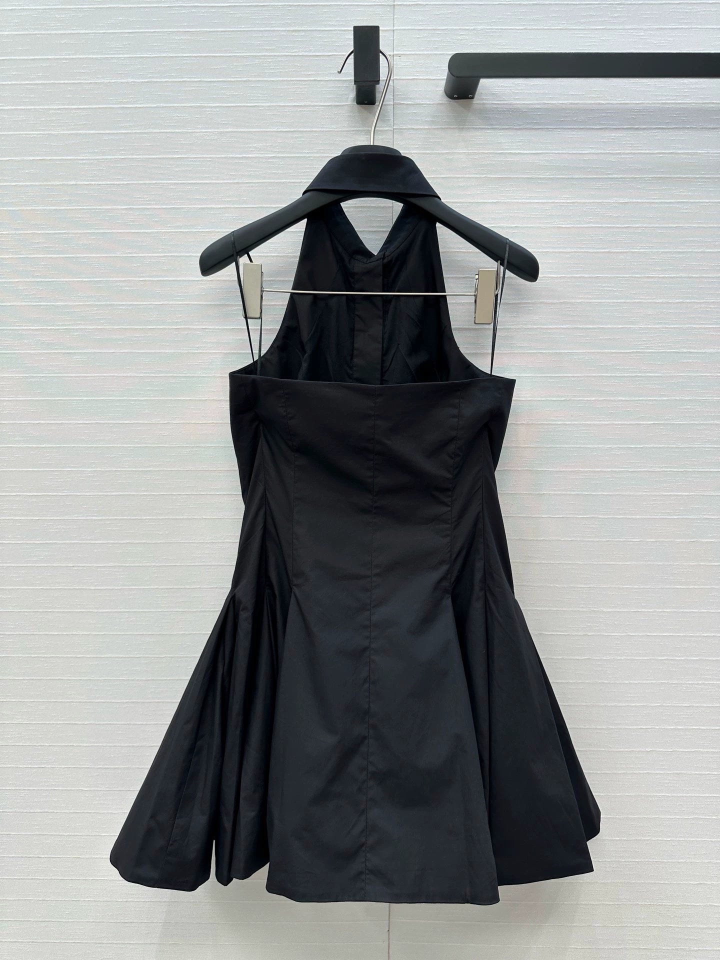 Ba 25 New Hanging Neck Sleeveless Dresses