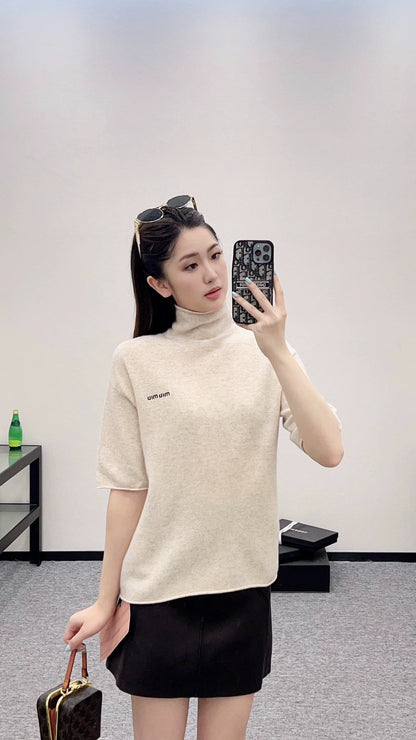 M 25 Mock-neck knit short-sleeved top