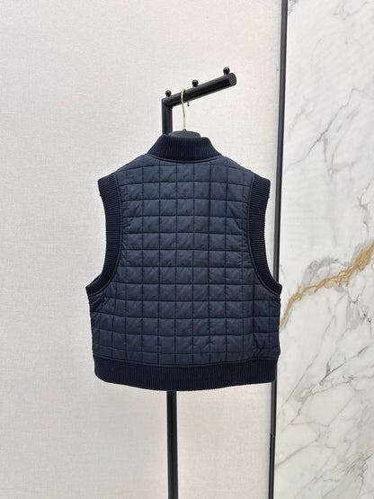 He 25 New vest