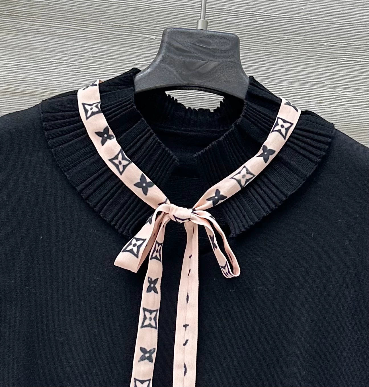 L 25 Spring/Summer New Lace Stand-up Collar Real Ribbon Short Sleeve