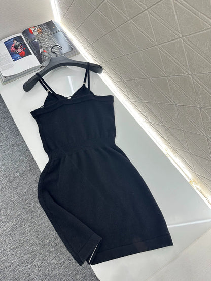 C 25 Knitted slip dress