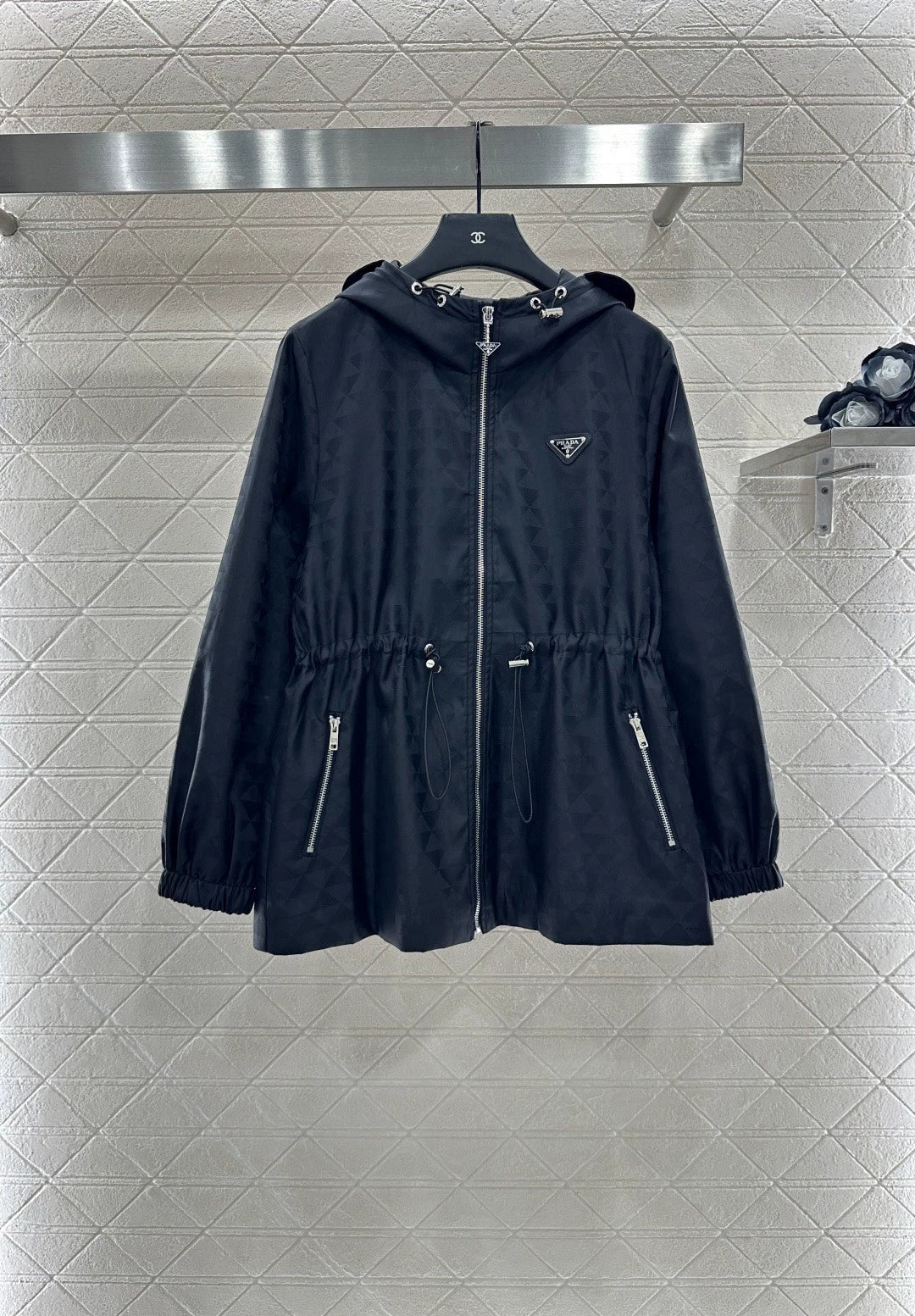 Pr 25 Hooded mid-length coat