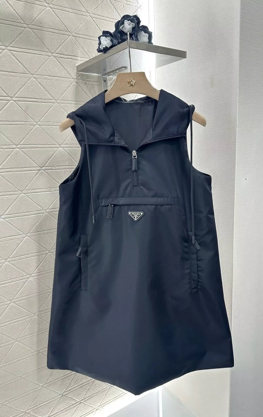 p 25 Spring/Summer New Lapel Hooded Tank Dress