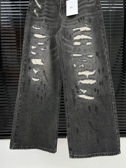 D 25 Ripped ink-splashed black and grey trousers Jeans