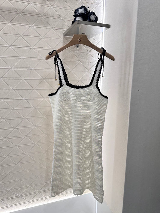 CE 25 Hand-crocheted knitted vest dress