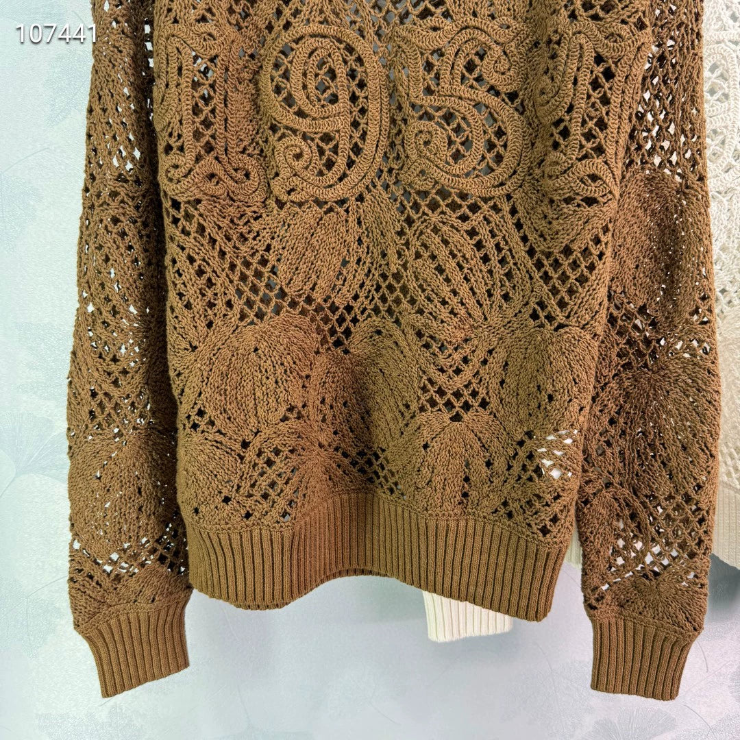 Ma 25 1961 Resort Style Flower Crafted Hollow Crochet Top!