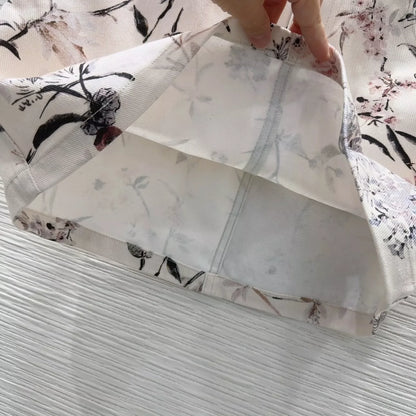 D 25 New Color-Crossing Printed Half Skirt