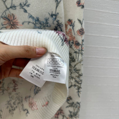D 25 new cashmere sweater with plant and flower embroidery
