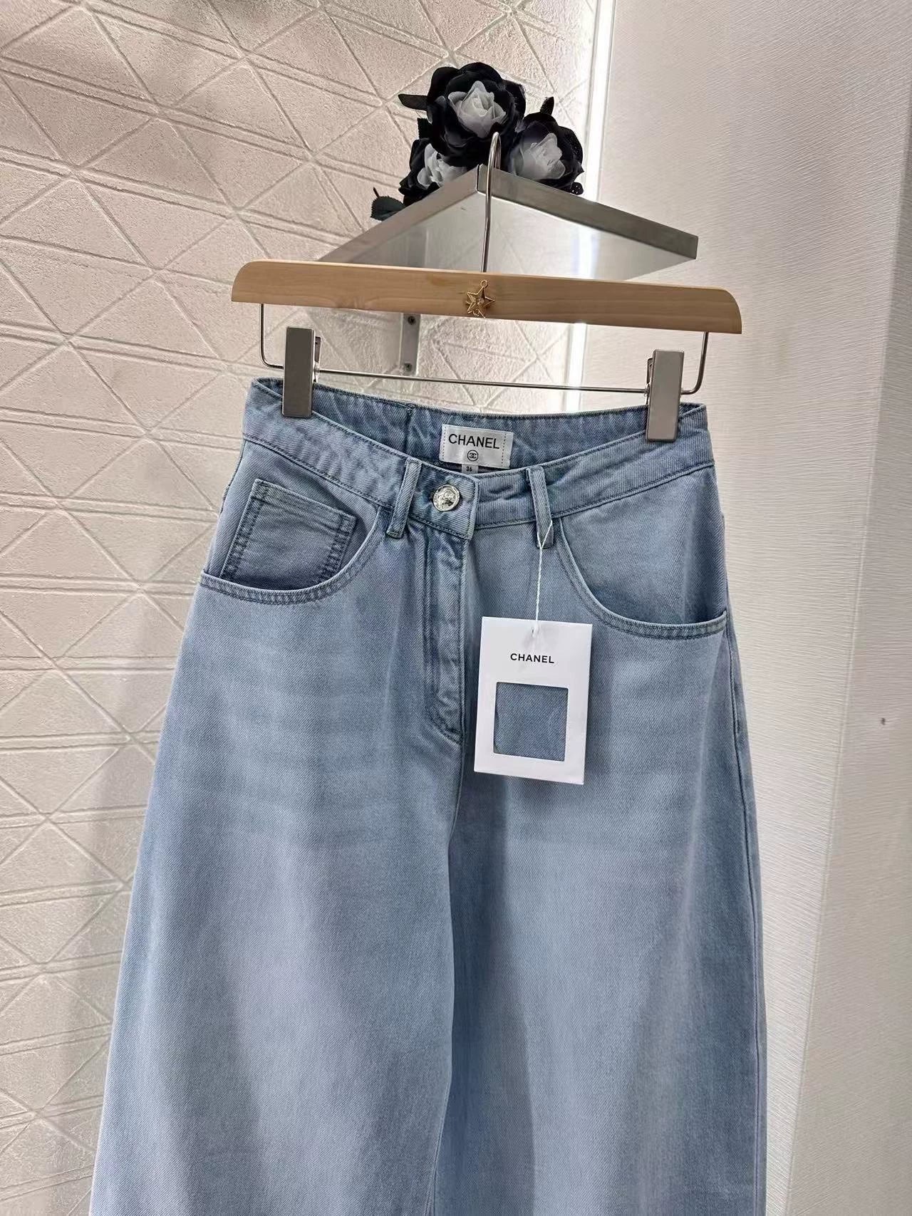 C 25 summer new sequins letters straight jeans