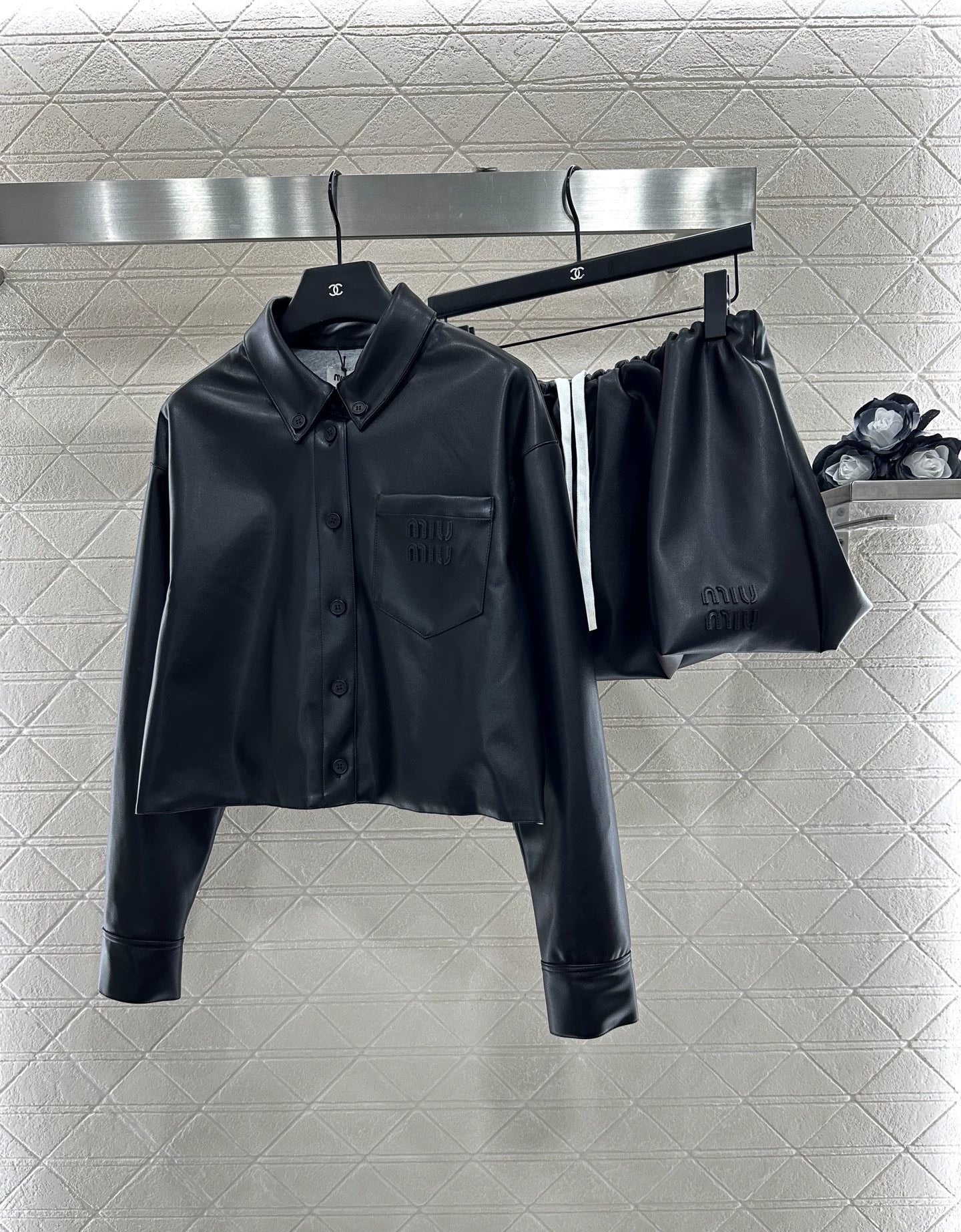 Mi 25 Sheepskin shirt and skirt set