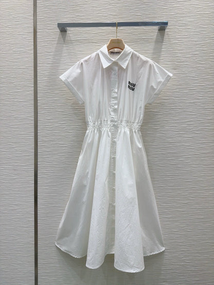 M 25 Pure white shirt dress