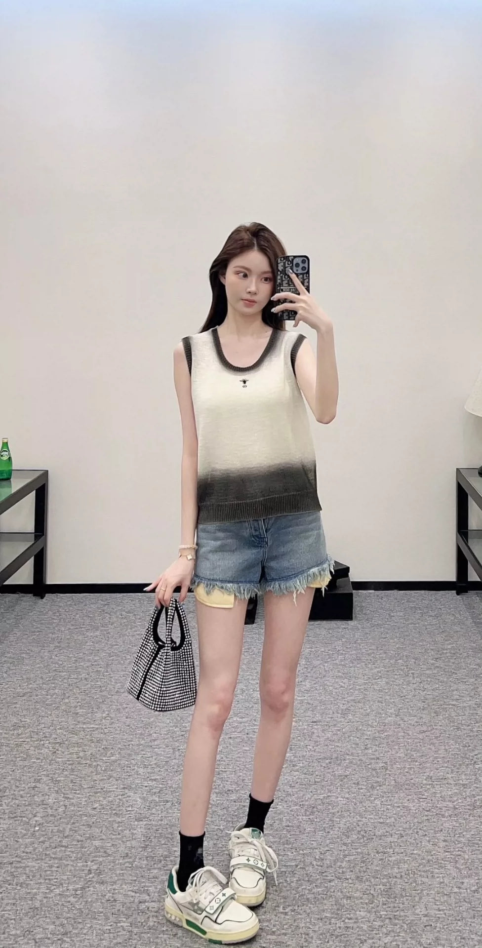 D 25 Summer New Crew neck gradient knit undershirt