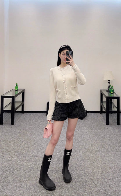 C Frühjahr/Sommer 25 Neue Strickjacke mit Spitze (weiß schwarz) 