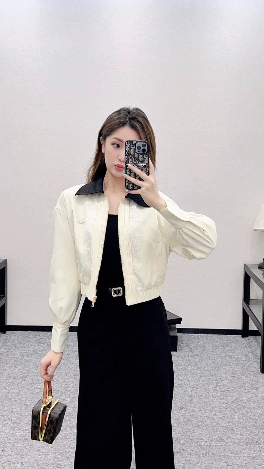 M 25 lace lapel jacket
