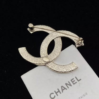25 Summer New Pink Double C Brooch