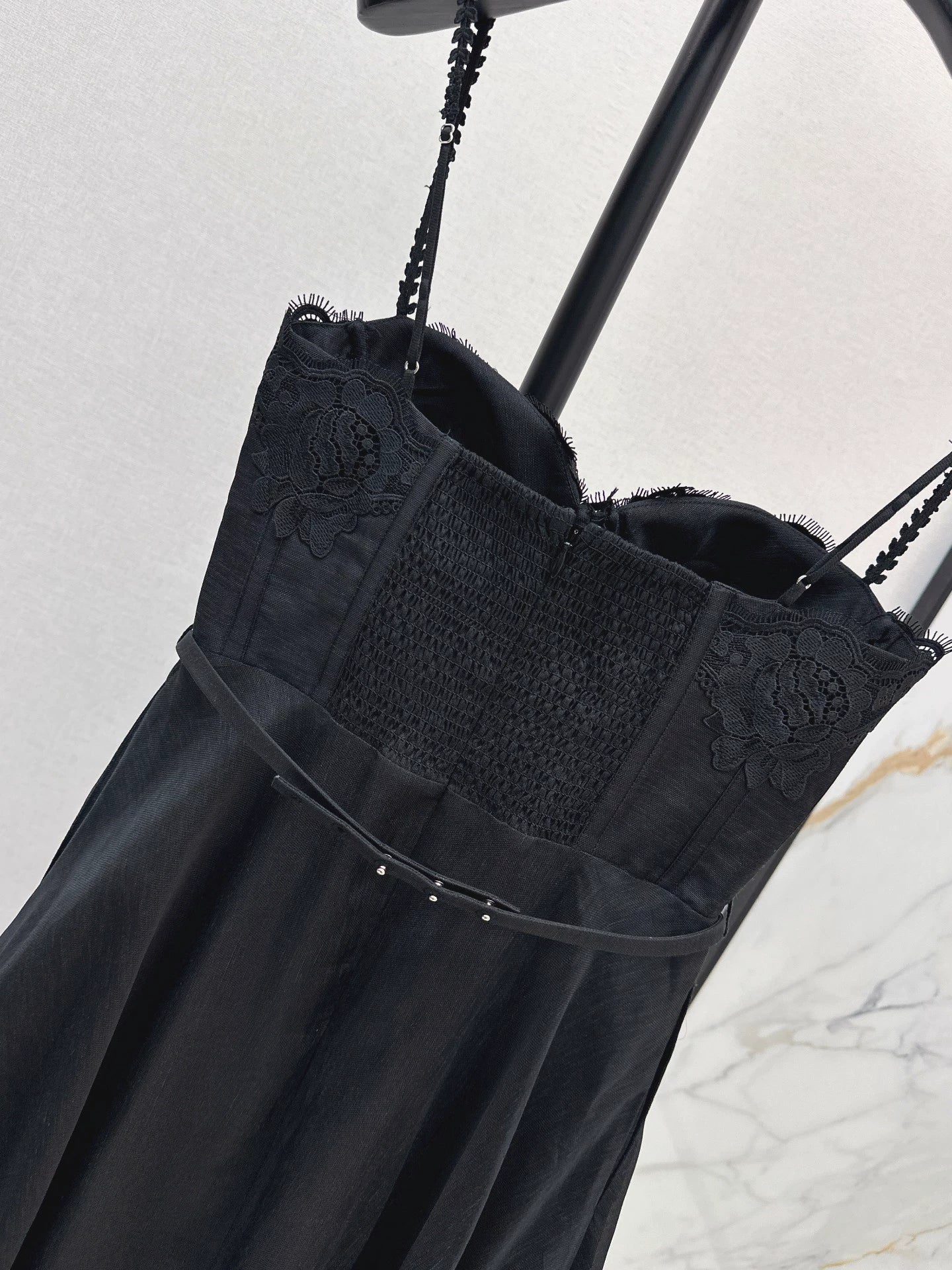 Zim 25 Vacation style camisole dress