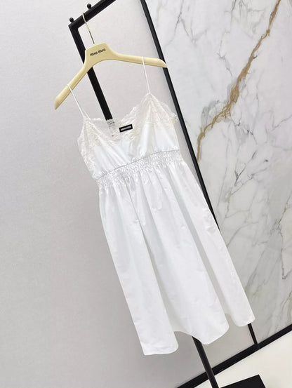 M 25 Spring and Summer New Lace Suspender Skirt