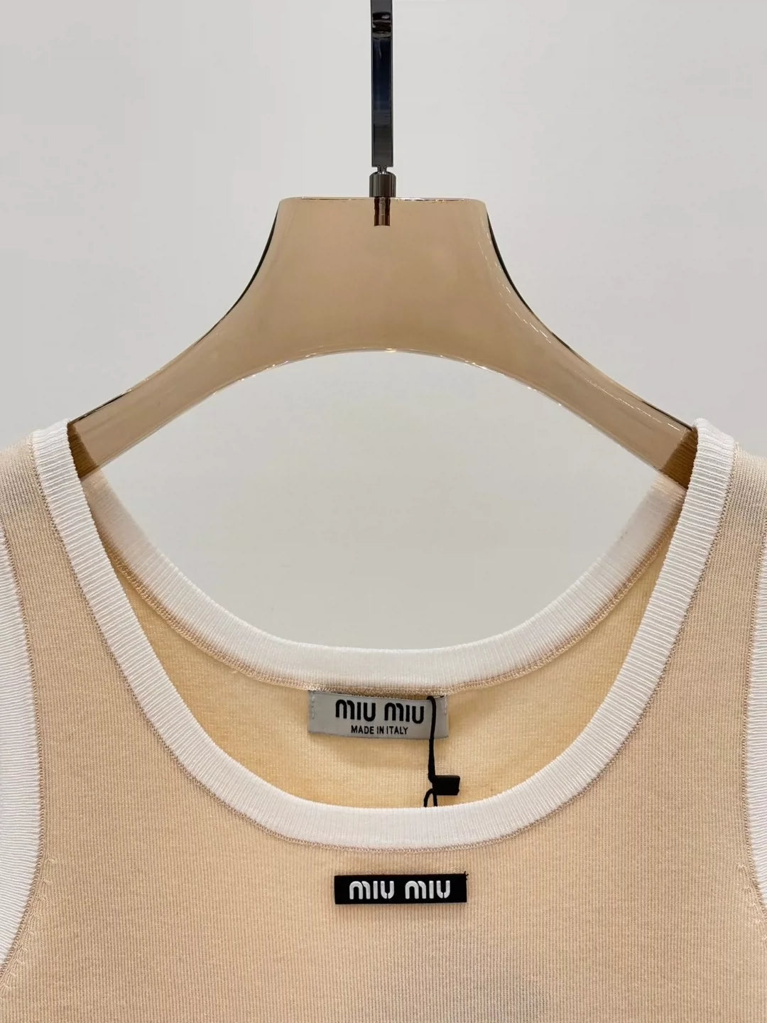 M 25 Summer new round neck letter logo patch edging contrast color simple casual knitted vest
