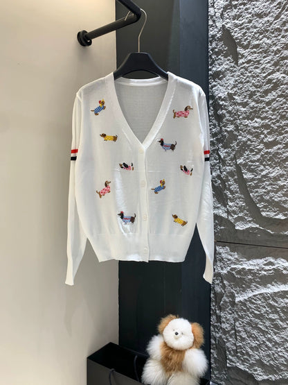 TH 25 Puppy Classic College Style Embroidered Cardigan