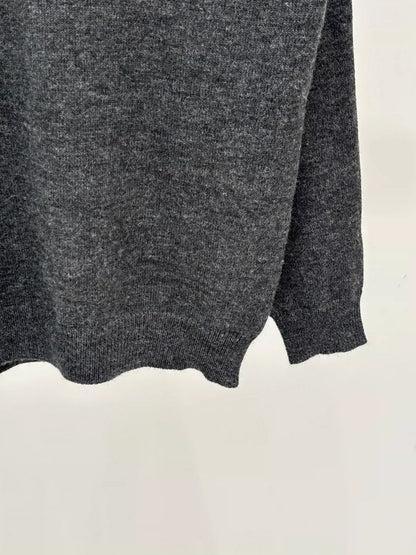 M 25 Spring and Summer new V-neck letter logo embroidery solid color simple casual knitted long sleeve