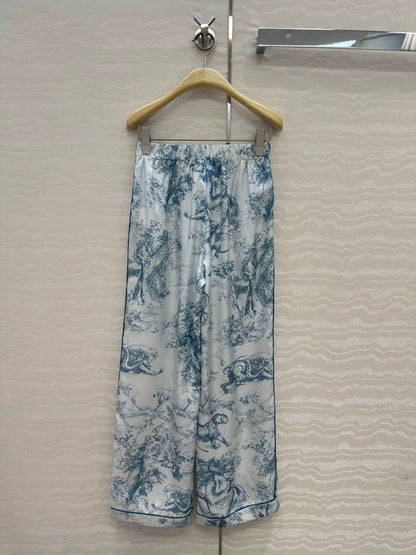 D 25 new animal jungle series pajama style silk trousers!