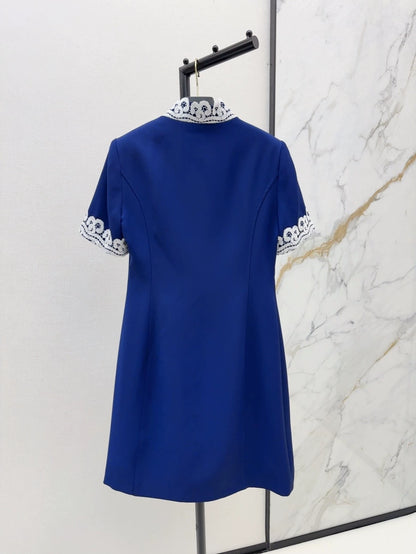 V 25 new style stand-up collar lace dress