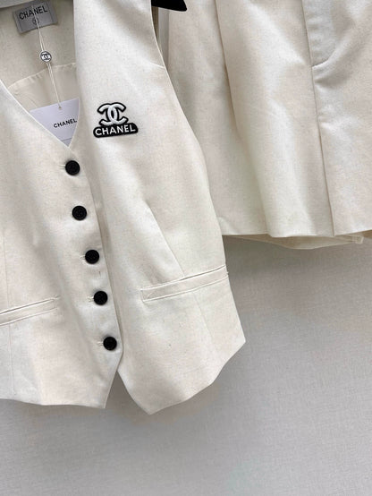 C 25 Spring/Summer Latest Sleeveless Vest + Shorts(white black)