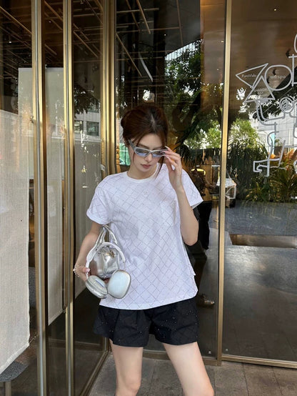 C 25 New Hot rhinestone diamond lattice pockets ageing round neck short sleeve（black，white）